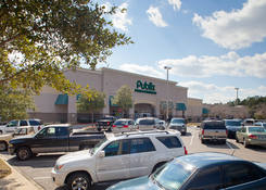 
                                	        Vineyard Shopping Center
                                    