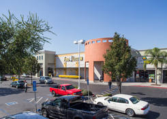 
                                	        Central Valley Marketplace
                                    