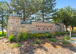 
                                	        Broadlands Marketplace
                                    