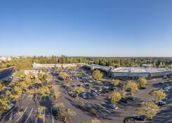 
                                	        Rocky Ridge Town Center
                                    